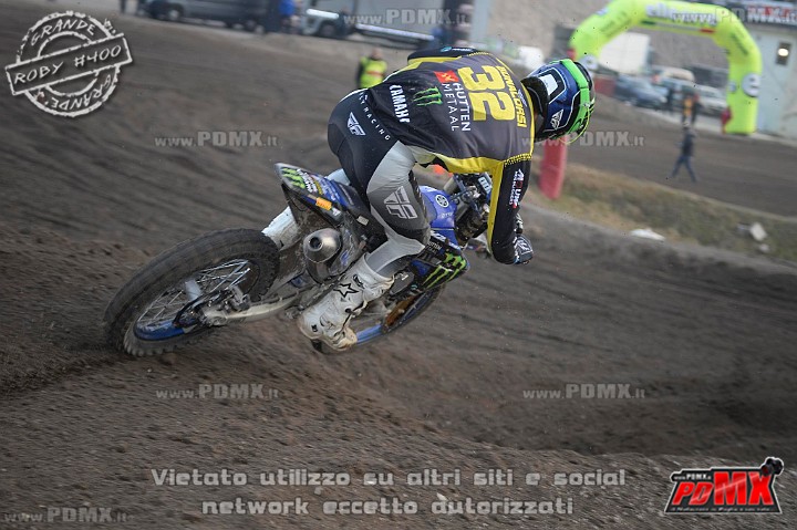 _ROB0433 (Copy).jpg